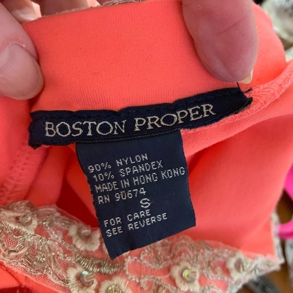 COPY - Boston Proper embroidered sequin tank top shelf bra 15-16 in pit Small - Picture 2 of 5